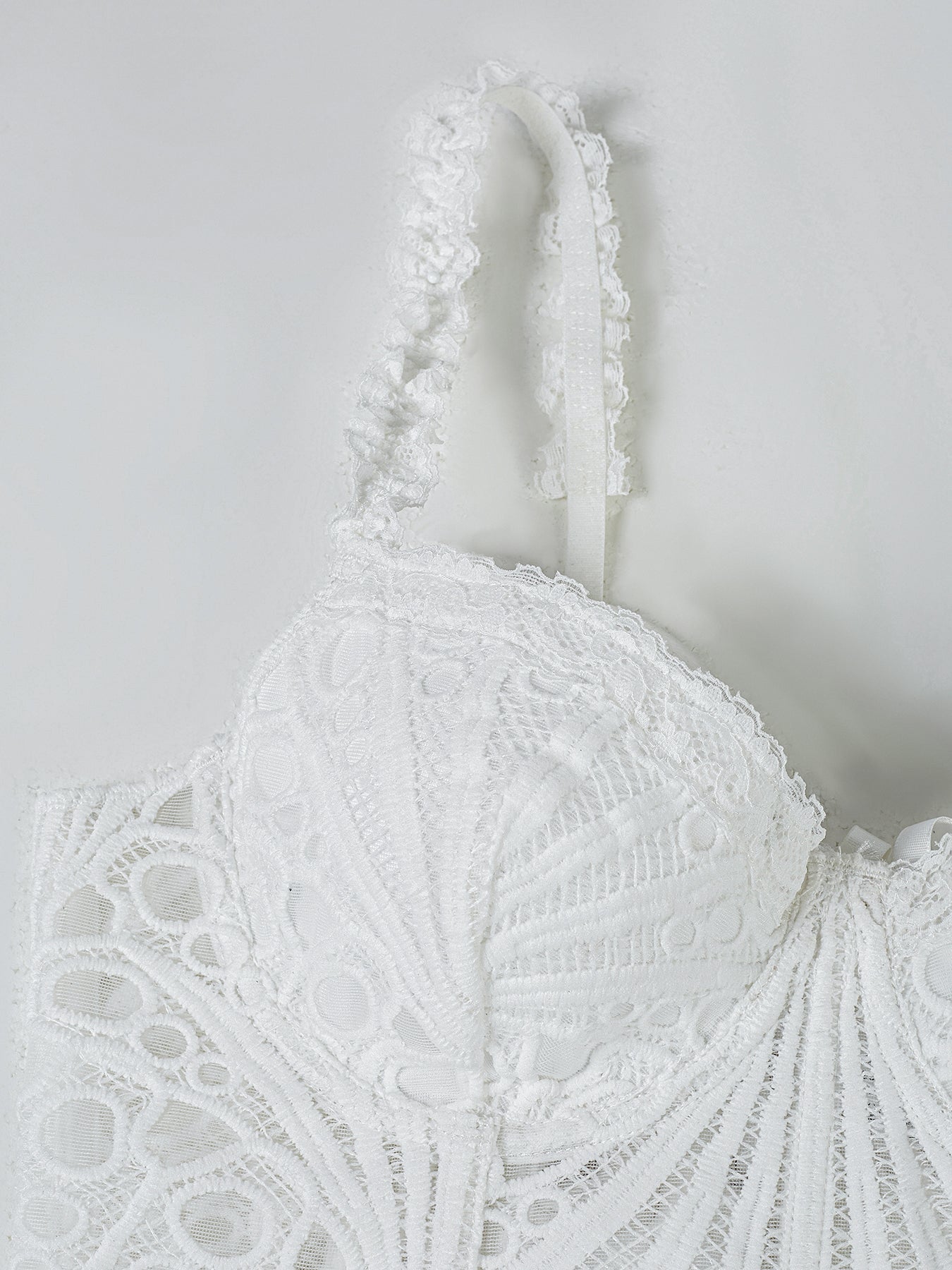 1pc  Textured Sheer Floral Lace Corset Hollowed Out Bustier Cute Crop Top For Daily Wear/Party/Wedding Cami Top